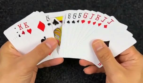 Still showing malformed playing cards from a MiniMax H3 hand test